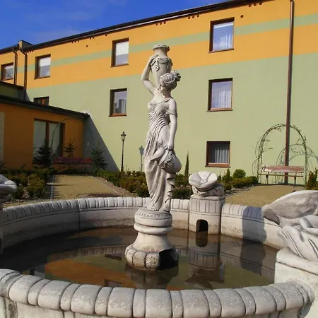 Leszczynski By Zabost Hotel 3*