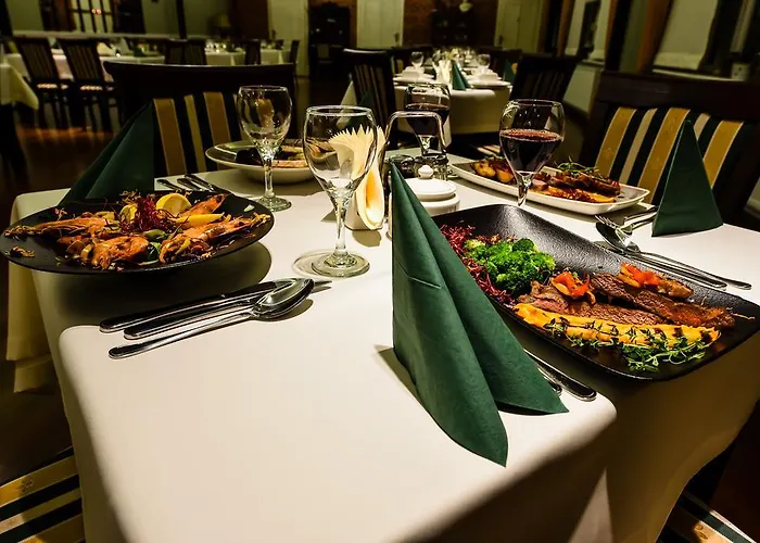 فندق Leszczynski By Zabost وودج