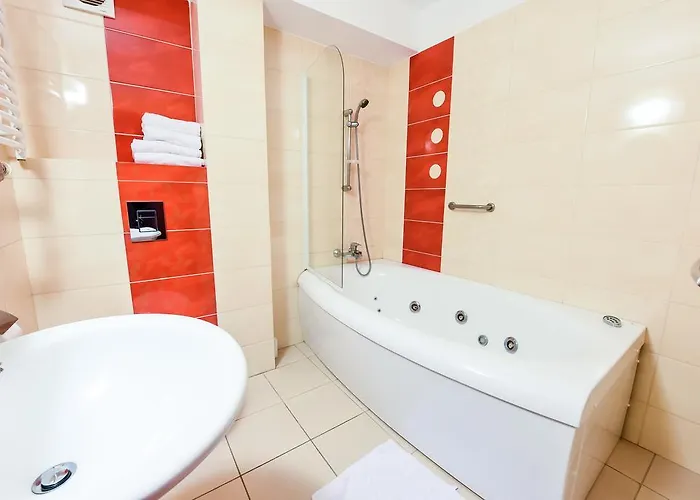 Leszczynski By Zabost Hotel